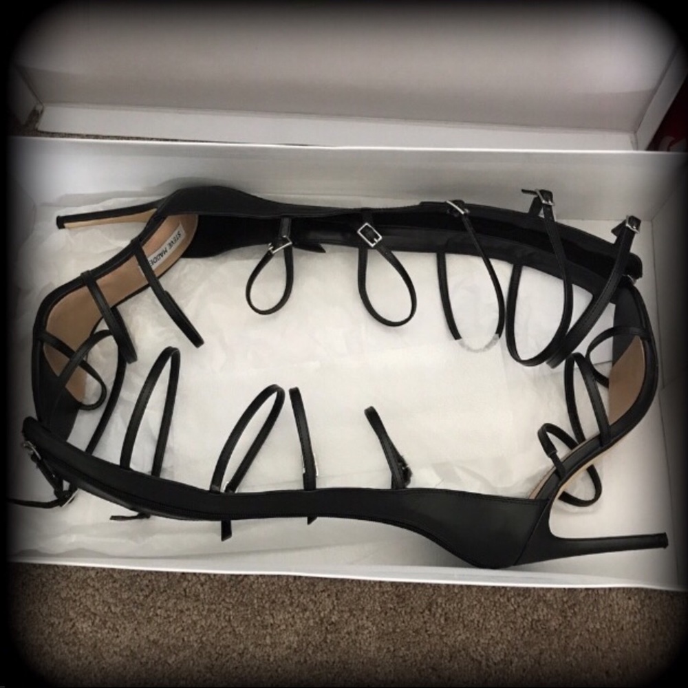 🔥💣🔥Sexy Black Caged Heels💣🔥💣